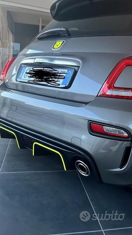 Usata Abarth 500 135 CV (99 kW) 2021 Utilitaria