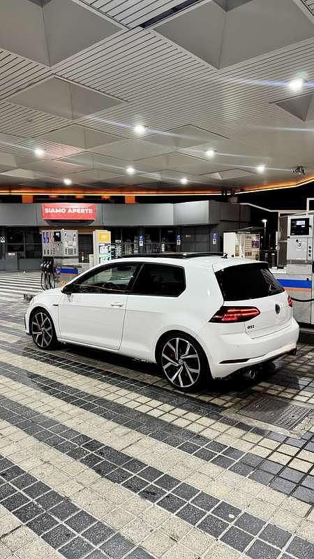 Usata VW Golf VII GTI 245 CV (180 kW) 2018 Berlina