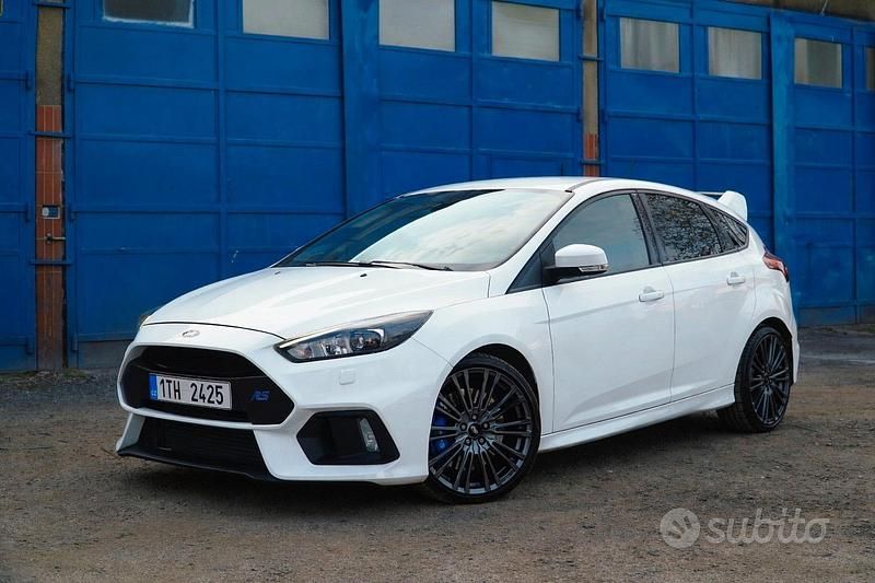 Usata Ford Focus RS 350 CV (257 kW) 2017 Bianco Berlina