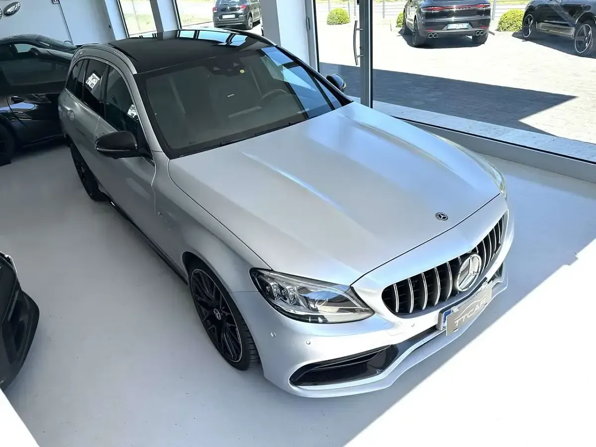 Usata Mercedes C63 AMG AMG 510 CV (375 kW) 2020 Argento Station wagon