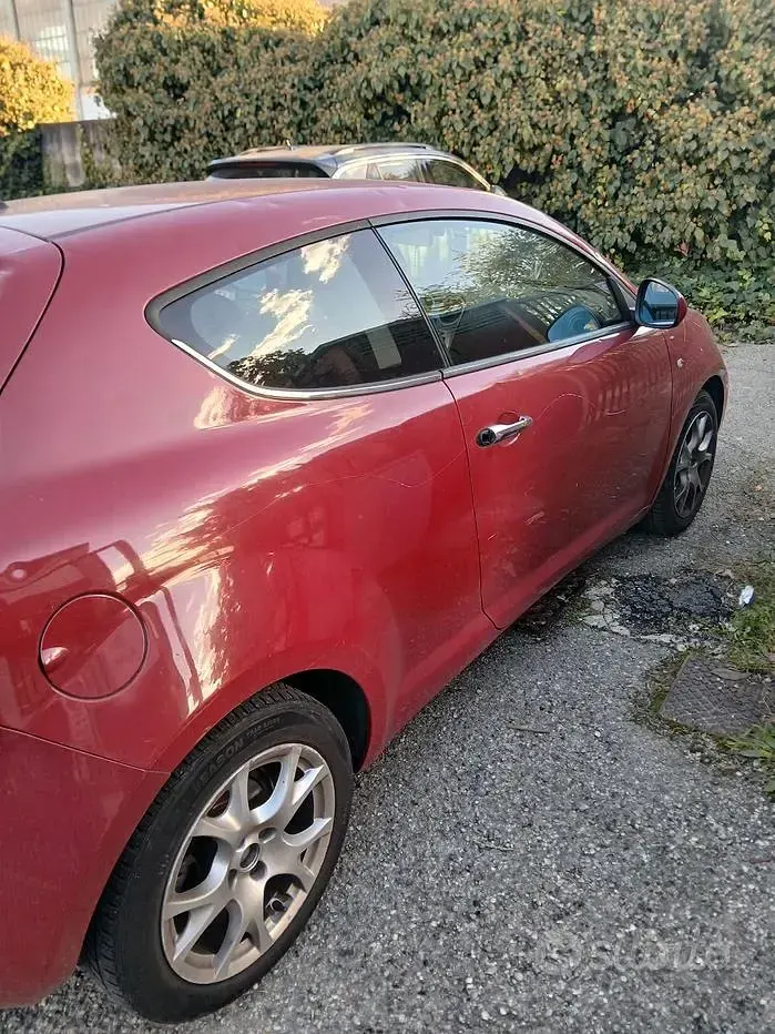 Usata Alfa Romeo MiTo 120 CV (88 kW) 2010 Rosso Utilitaria