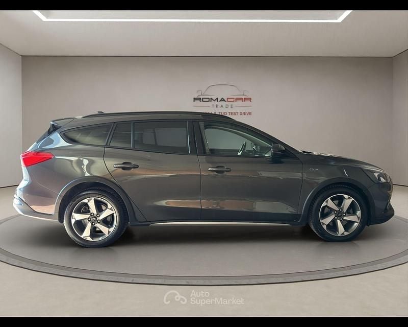 Usata Ford Focus Active 120 CV (88 kW) 2019 Grigio met Station wagon