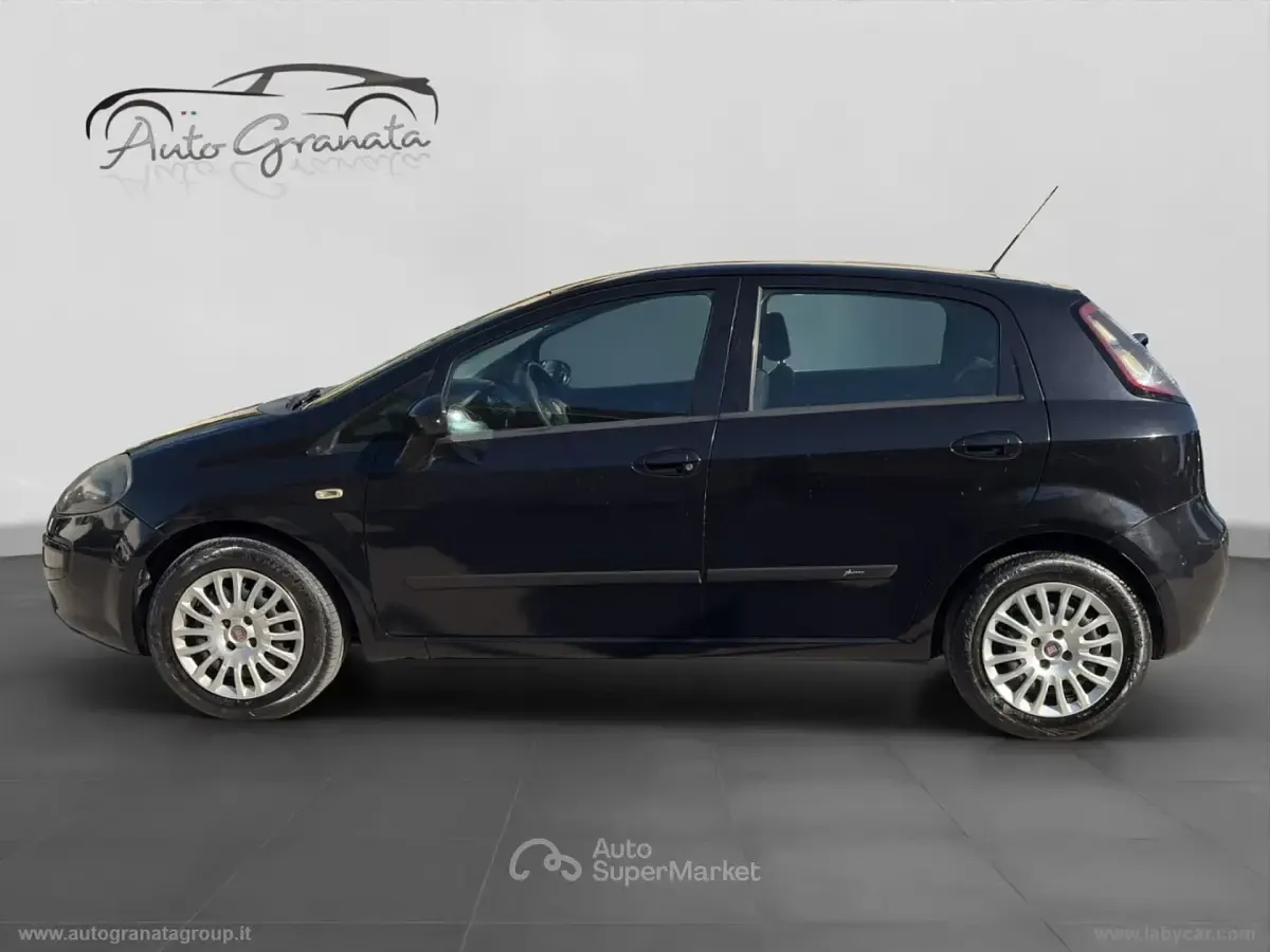 Usata Fiat Punto Evo Dynamic 75 CV (55 kW) 2011 Nero Utilitaria