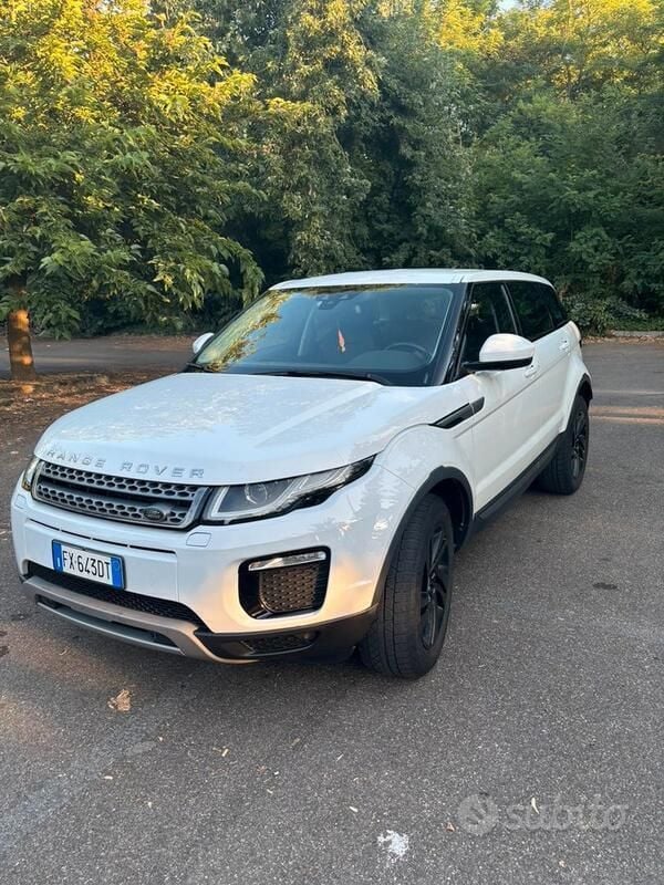 Usata Land Rover Range Rover evoque 150 CV (110 kW) 2019 Bianco SUV