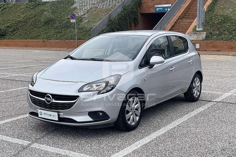 Usata Opel Corsa 90 CV (66 kW) 2017 Grigio Utilitaria