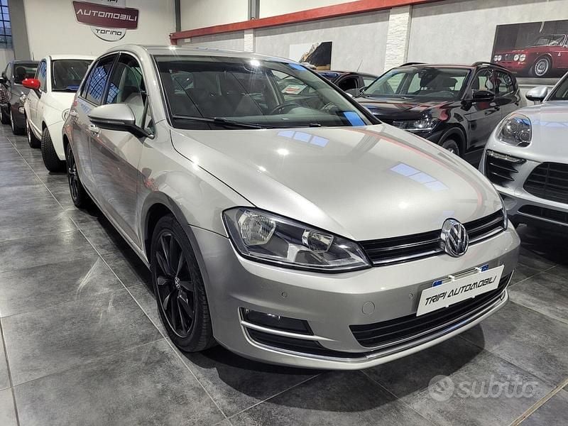 Usata VW Golf VII Highline 122 CV (89 kW) 2013 Beige Berlina