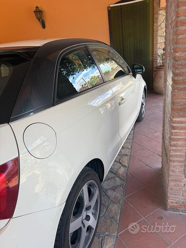 Usata Audi A1 116 CV (85 kW) 2012 Bianco Utilitaria