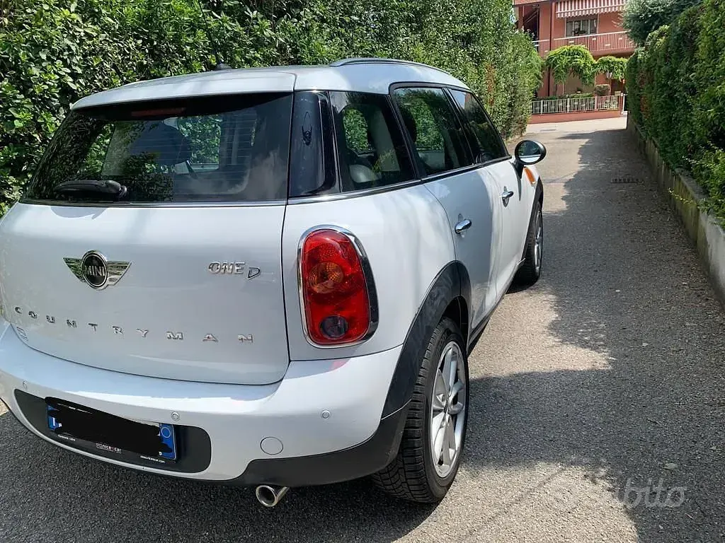 Usata Mini One D Countryman 90 CV (66 kW) 2015 Bianco SUV