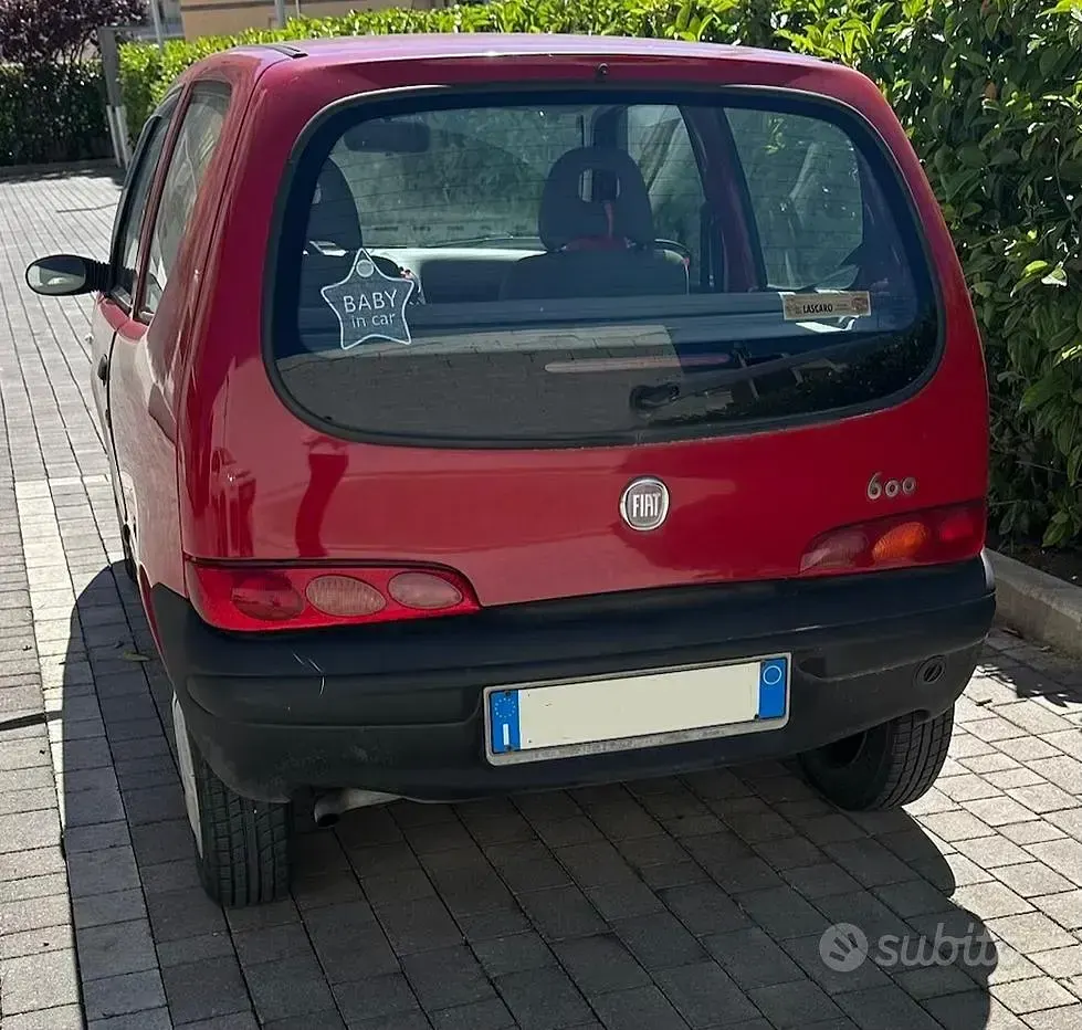 Occasion Fiat 600 54 ch (39 kW) 2009 Rouge Citadine
