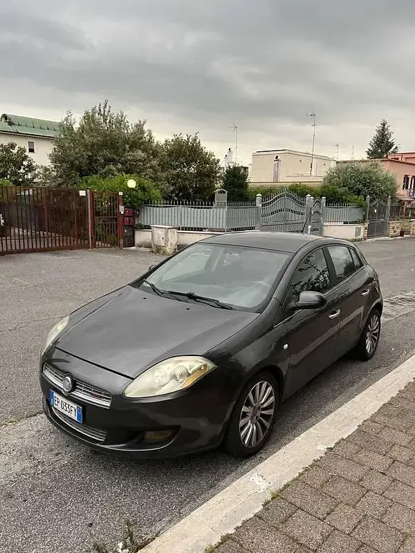 Usata Fiat Bravo Street 120 CV (88 kW) 2012 Utilitaria