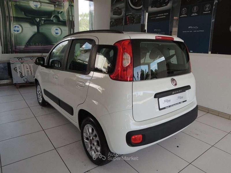 Usata Fiat Panda Lounge 95 CV (69 kW) 2017 Bianco Utilitaria