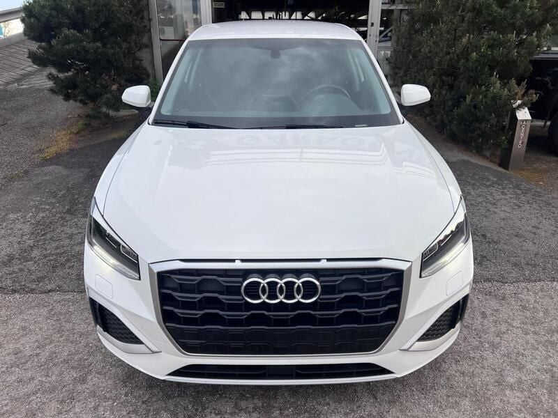Usata Audi Q2 Admired 150 CV (110 kW) 2021 Bianco SUV
