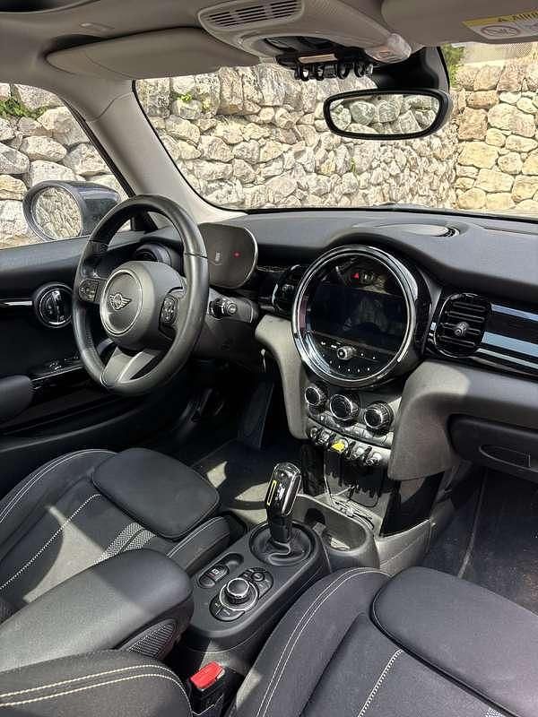 Usata Mini Cooper SE Essential 135 kW (184 CV) 2021 Grigio Utilitaria