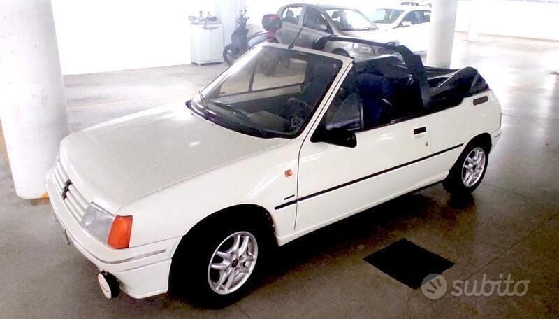 Usata Peugeot 205 1989 Bianco Cabrio