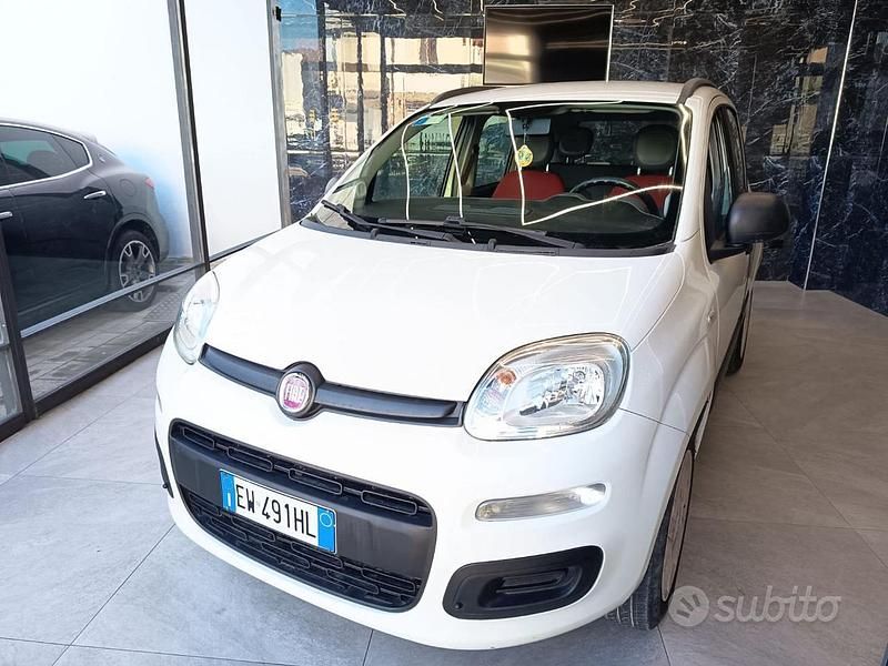 Usata Fiat Panda Easy 84 CV (61 kW) 2014 Bianco Utilitaria