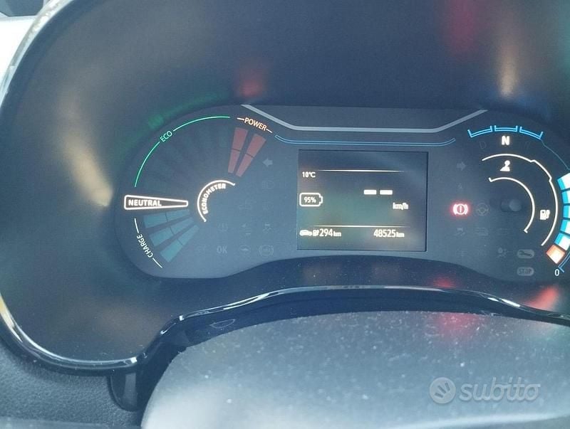 Occasion Dacia Spring Comfort 33 kW (45 ch) 2022 Blanc Citadine