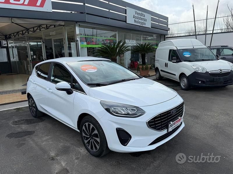 Usata Ford Fiesta Titanium 75 CV (55 kW) 2022 Bianco Utilitaria