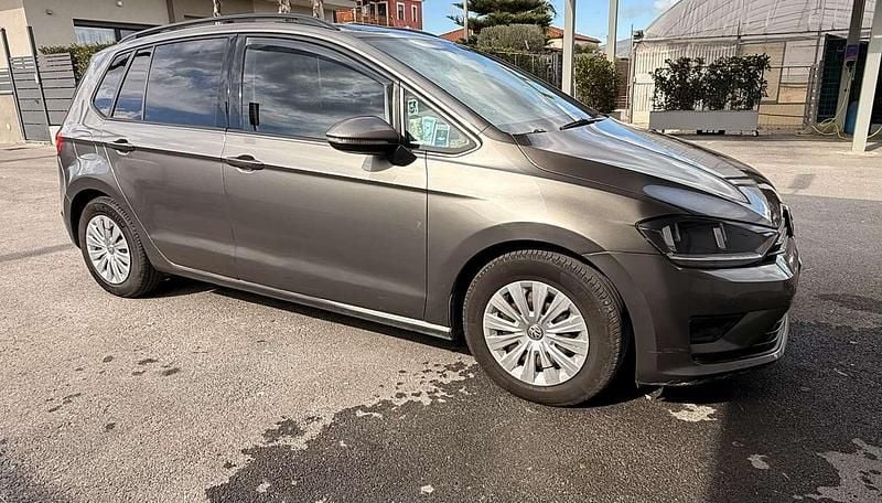 Usata VW Golf Sportsvan 110 CV (80 kW) 2016 Monovolume