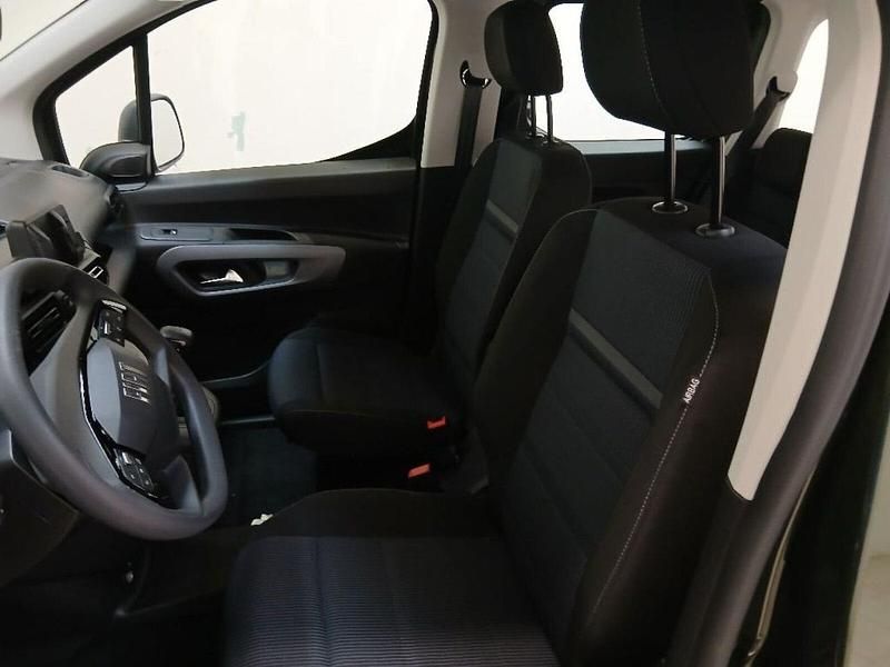 Nuova Fiat Doblò 100 CV (73 kW) 2025 Verde Monovolume