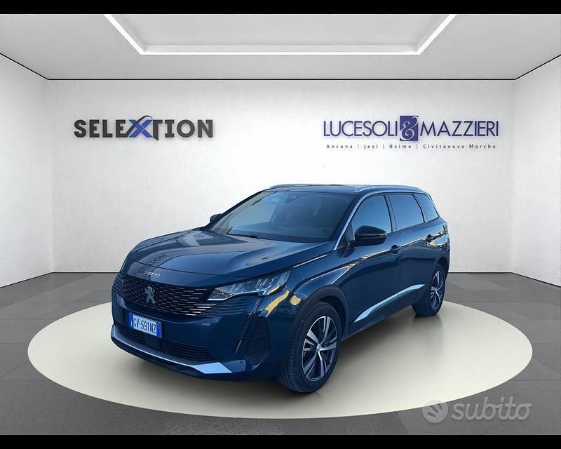 Usata Peugeot 5008 S 131 CV (96 kW) 2024 Blu SUV