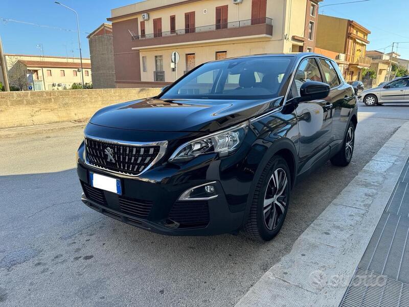 Usato 2019 Peugeot 3008 1.5 Diesel 177 CV (19.999 €)