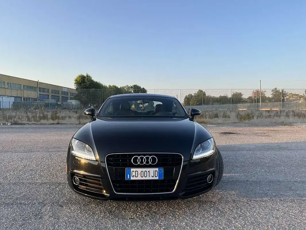 Second-hand Audi TT 160 CP (117 kW) 2011 Coupe