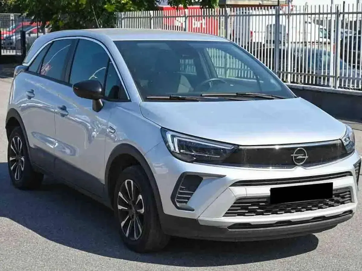 Usata Opel Crossland Business 110 CV (80 kW) 2023 Argento SUV