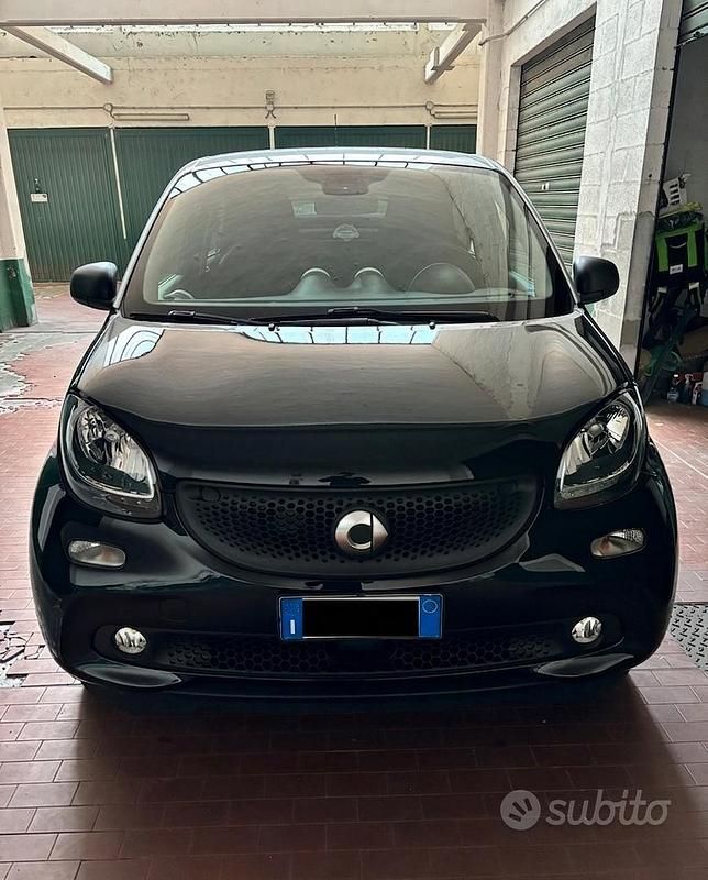 Usata Smart ForFour Passion 71 CV (52 kW) 2019 Nero Utilitaria