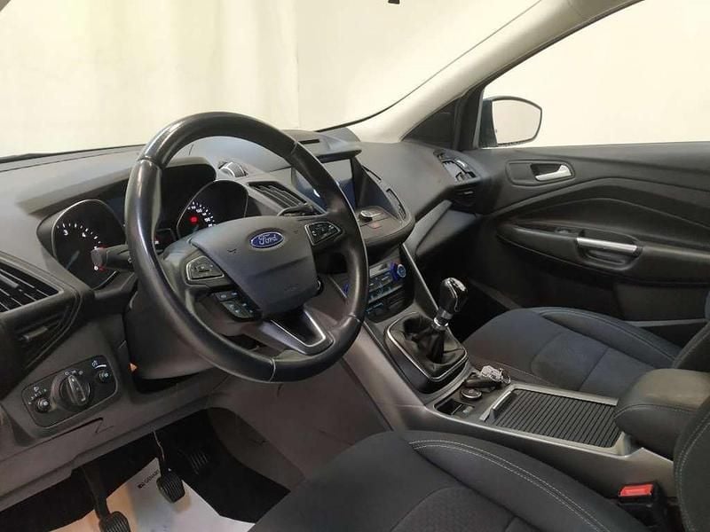 Usata Ford Kuga Business Edition 120 CV (88 kW) 2019 Blu SUV