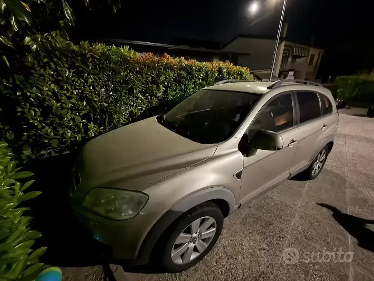 Usata Chevrolet Captiva 2008 SUV