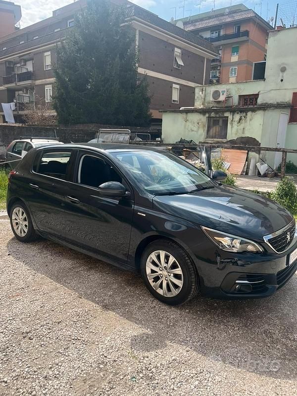 Begagnad Peugeot 308 Style 110 HK (80 kW) 2019 Sedan