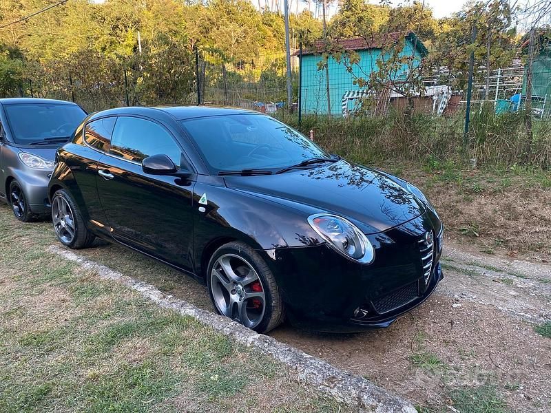 Usata Alfa Romeo MiTo 135 CV (99 kW) 2010 Nero Utilitaria
