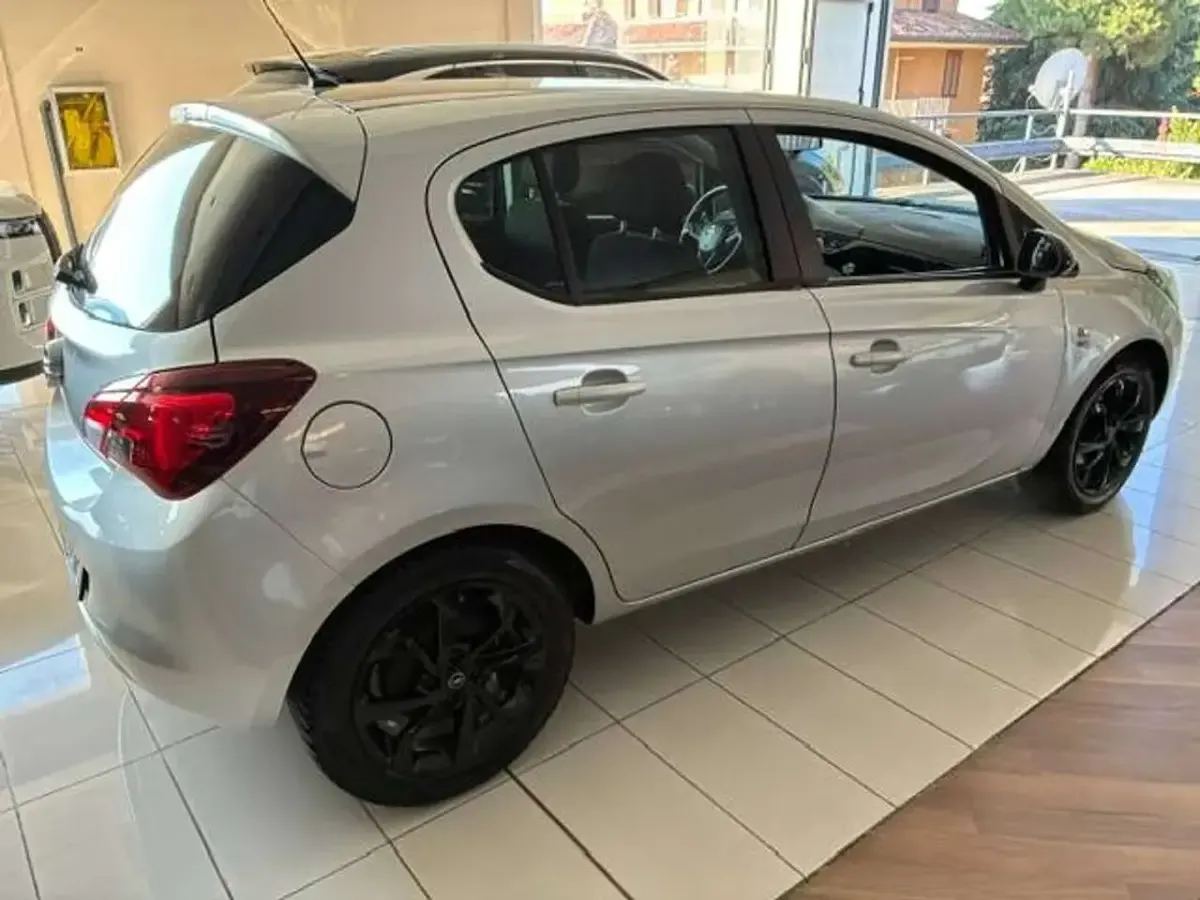 Usata Opel Corsa 71 CV (52 kW) 2019 Bianco Utilitaria