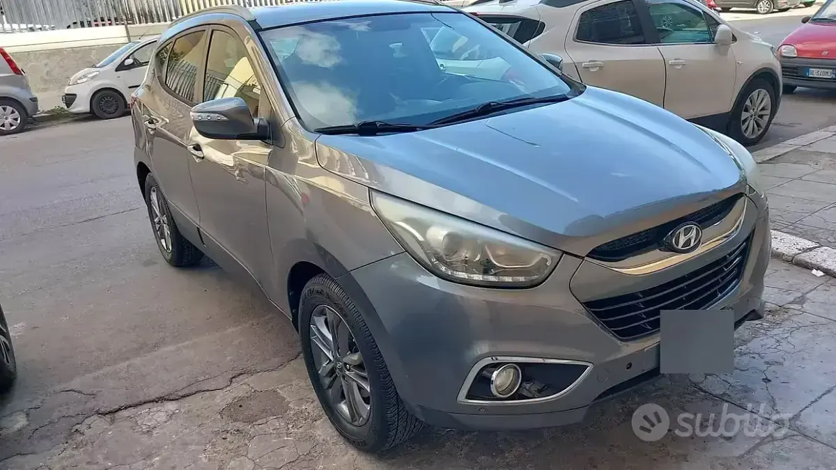 Usata Hyundai ix35 Comfort 115 CV (84 kW) 2014 Grigio SUV