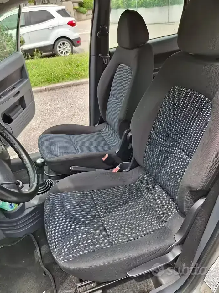 Usata Mitsubishi Colt 2008 Grigio Berlina