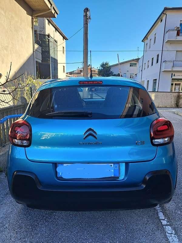 Usata Citroën C3 Feel 82 CV (60 kW) 2022 Blu/azzurro Berlina