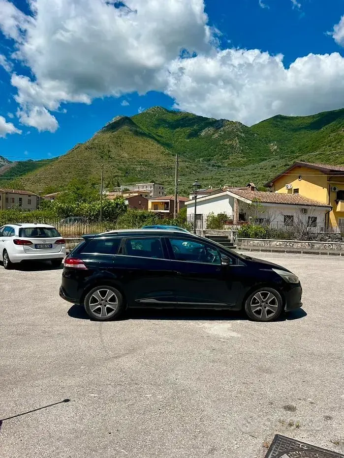 Occasion Renault Clio IV 90 PK (66 kW) 2015 Sedan