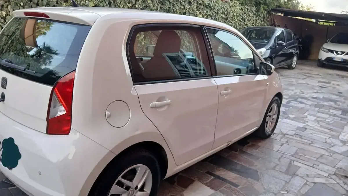 Usata Seat Mii Style 60 CV (44 kW) 2013 Bianco Utilitaria