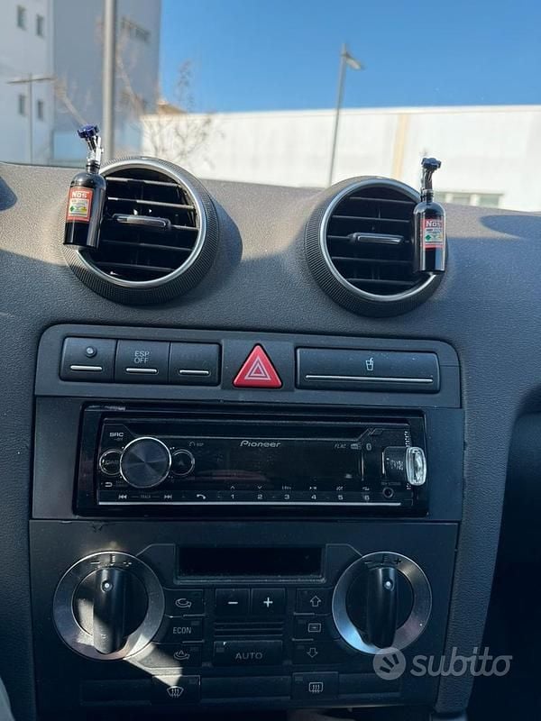 Usata Audi A3 Ambition 105 CV (77 kW) 2005 Nero Utilitaria