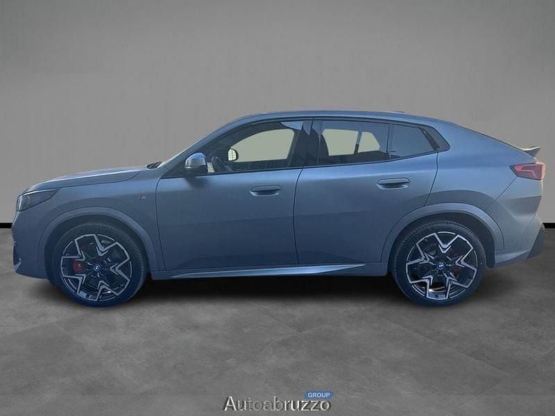 Nuova BMW iX2 M Sport 150 kW (204 CV) 2025 Grigio SUV