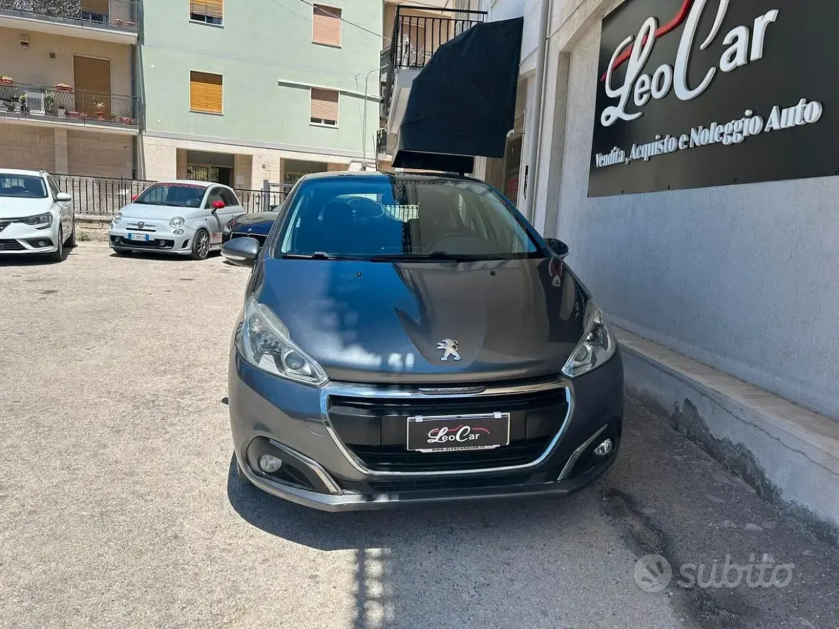 Occasion Peugeot 208 Allure 75 PK (55 kW) 2016 Bruin Hatchback
