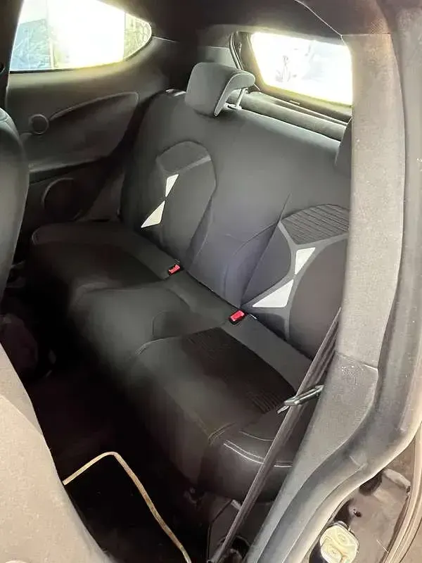 Usata Alfa Romeo MiTo 84 CV (61 kW) 2014 Lilla Utilitaria
