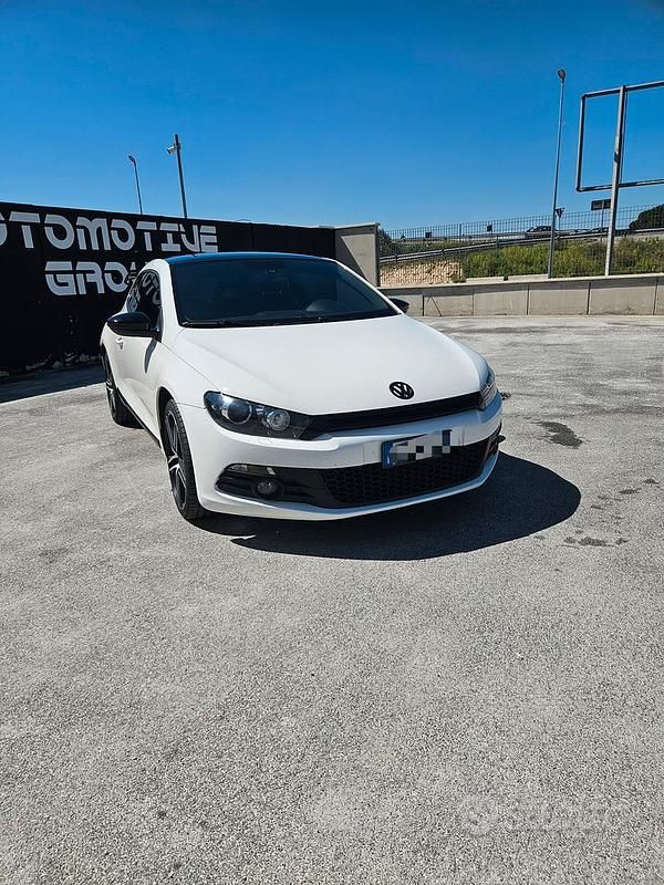Usata VW Scirocco 160 CV (117 kW) 2010 Bianco Coupé