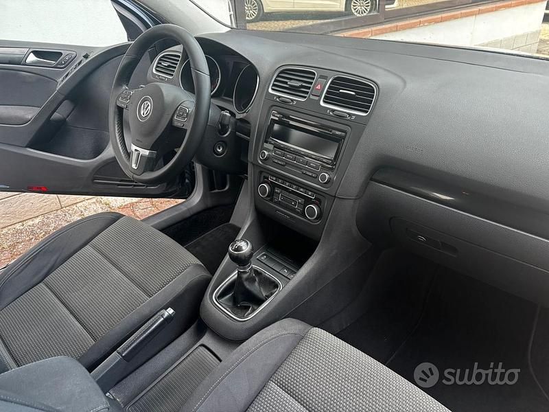 Usata VW Golf VII Comfortline 105 CV (77 kW) 2012 Nero Berlina