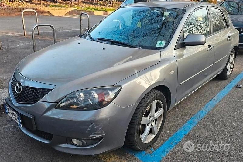 Usata Mazda 3 109 CV (80 kW) 2005 Grigio Berlina