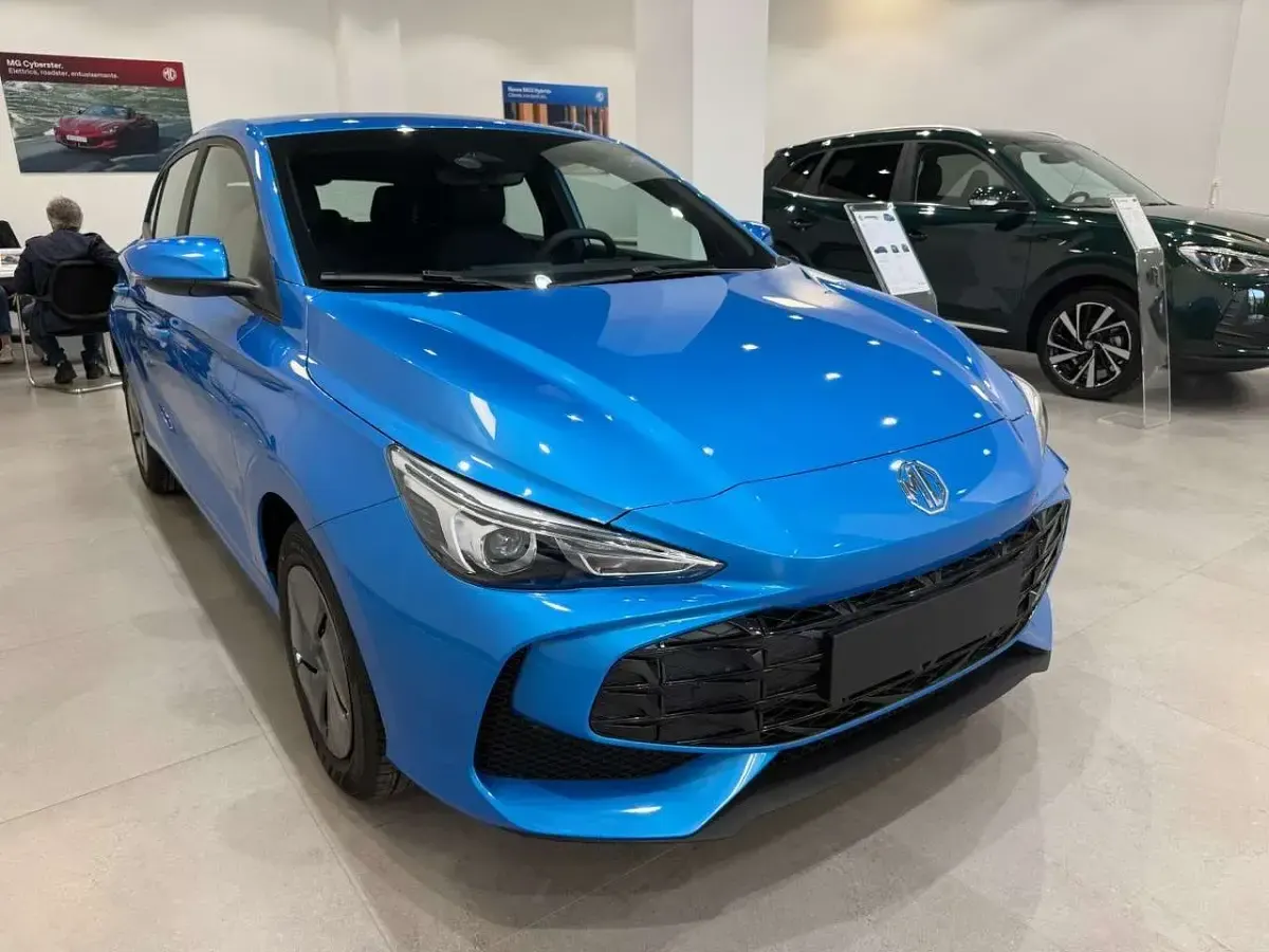 Nuevo MG MG3 116 CV (85 kW) 2026 Azul Utilitario