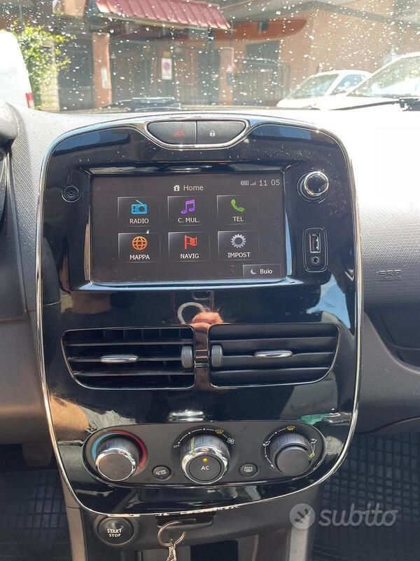 Usata Renault Clio IV 75 CV (55 kW) 2013 Nero Berlina