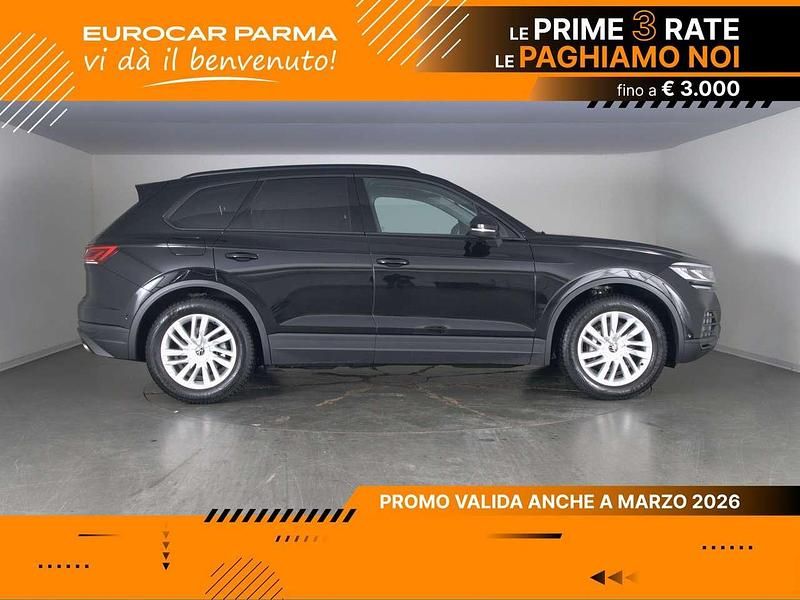 Usata VW Touareg Elegance 231 CV (169 kW) 2025 Grenadill black metallizzato SUV