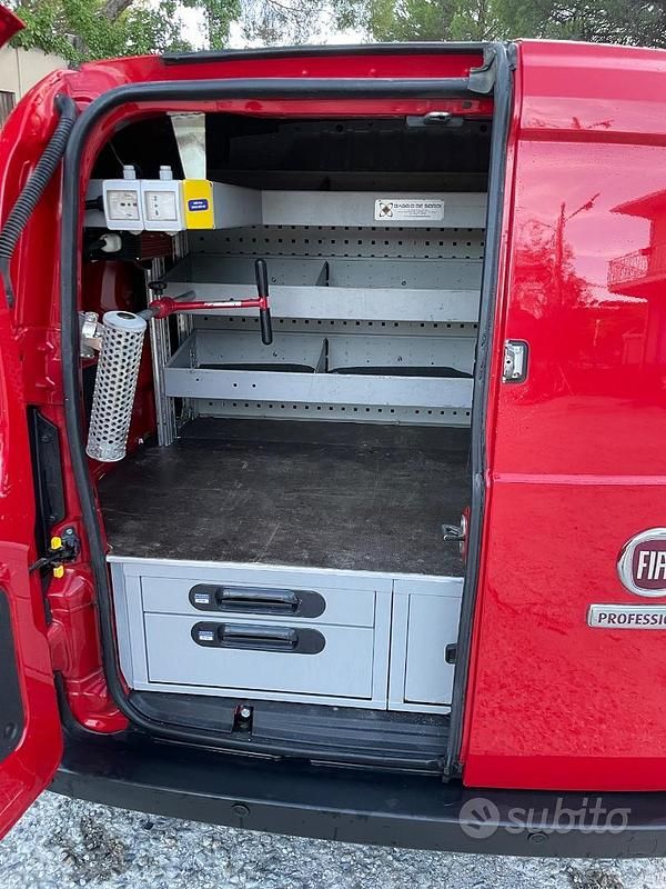 Usata Fiat Fiorino 80 CV (58 kW) 2016 Monovolume