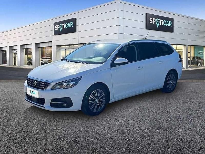 Usado Peugeot 308 Allure 131 CV (96 kW) 2021 Familiar